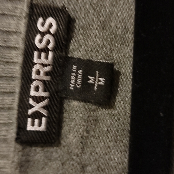 Sweater - Picture 4 of 5